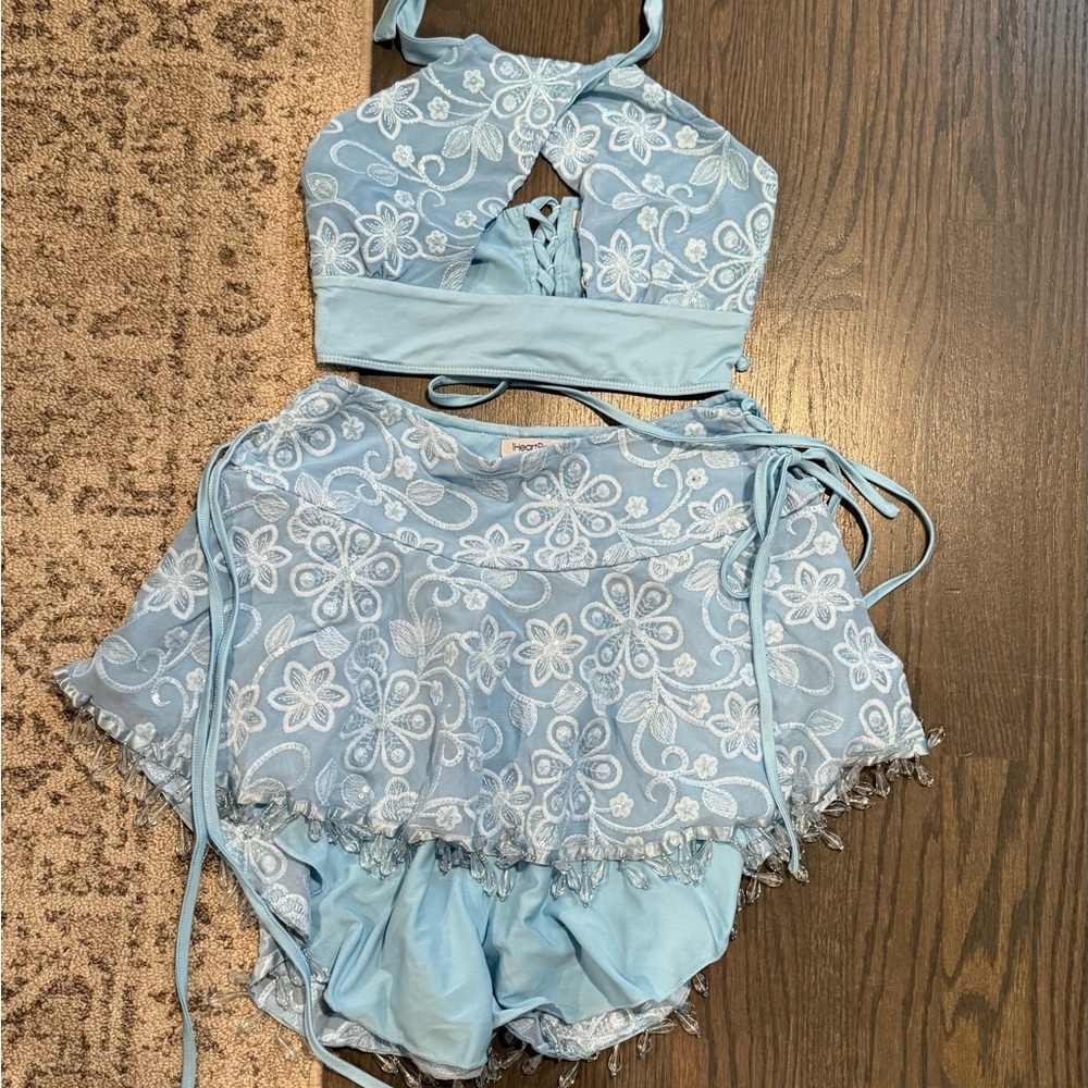 I heart raves Festival outfit